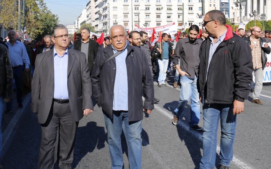 Απεργία - Πορεία - ΠΑΜΕ - Κουτσούμπας. Ο Δ. Κουτσούμπας στην πορεία του ΠΑΜΕ.