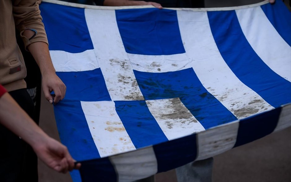 Πορεία - Πολυτεχνείο. 