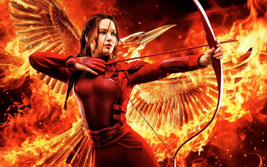 «The hunger games: Η επανάσταση - Μέρος 2» . «The hunger games: Η επανάσταση - Μέρος 2»: Βασισμένο στο μυθιστόρημα της Σούζαν Κόλινς, «Κοτσυφόκισσα», το δεύτερο μέρος της «Επανάστασης» και τελευταίο της τετραλογίας «Αγώνες πείνας», σκηνοθετημένο από τον Φράνσις Λόρενς, είναι το επικό φινάλε της σειράς ταινιών φαντασίας, που εξελίχτηκε σε κινηματογραφικό φαινόμενο.