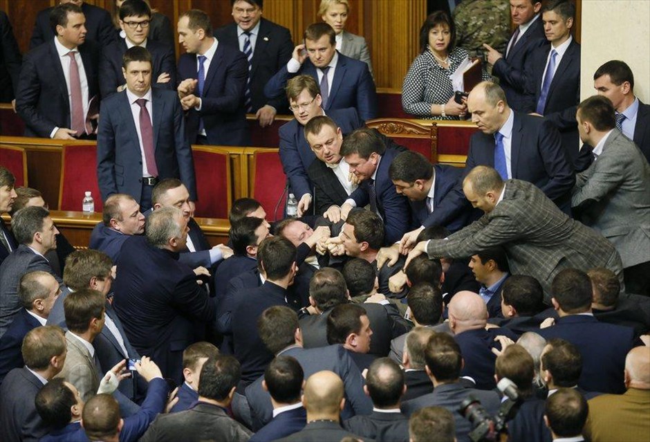 Ένταση στο κοινοβούλιο της Ουκρανίας. 