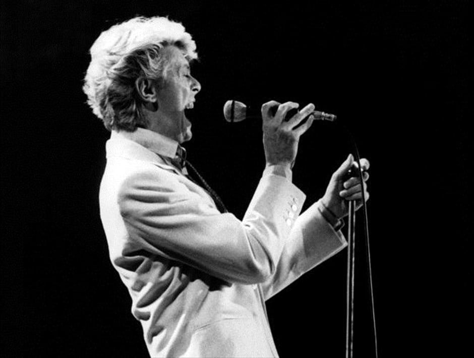 Πέθανε ο Ντέιβιντ Μπάουι. Στιγμιότυπο από συναυλία στη Φραγκφούρτη στις 20 Μαΐου του 1983.