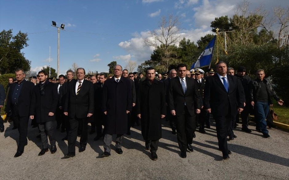 Παρουσία πολιτικής και στρατιωτικής ηγεσίας του ΥΠΕΘΑ στην τελετή παραλαβής λειψάνων αγνοούμενων του Κυπριακού αγώνα. 