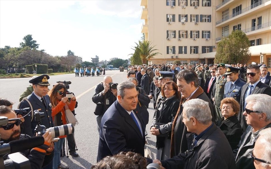 Παρουσία πολιτικής και στρατιωτικής ηγεσίας του ΥΠΕΘΑ στην τελετή παραλαβής λειψάνων αγνοούμενων του Κυπριακού αγώνα. 