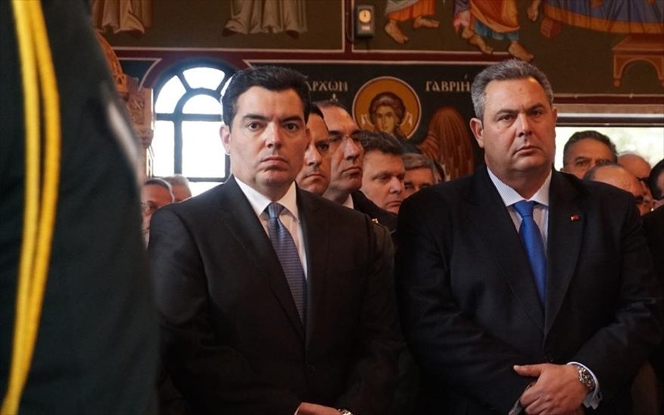 Παρουσία πολιτικής και στρατιωτικής ηγεσίας του ΥΠΕΘΑ στην τελετή παραλαβής λειψάνων αγνοούμενων του Κυπριακού αγώνα. 
