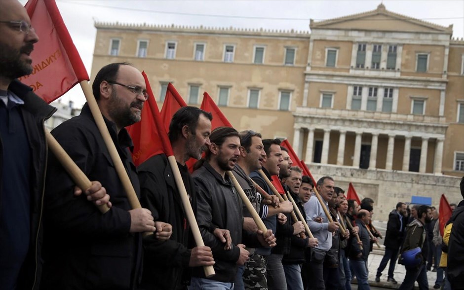 ΠΑΜΕ - Σύνταγμα. Στο Σύνταγμα η πορεία του ΠΑΜΕ.
