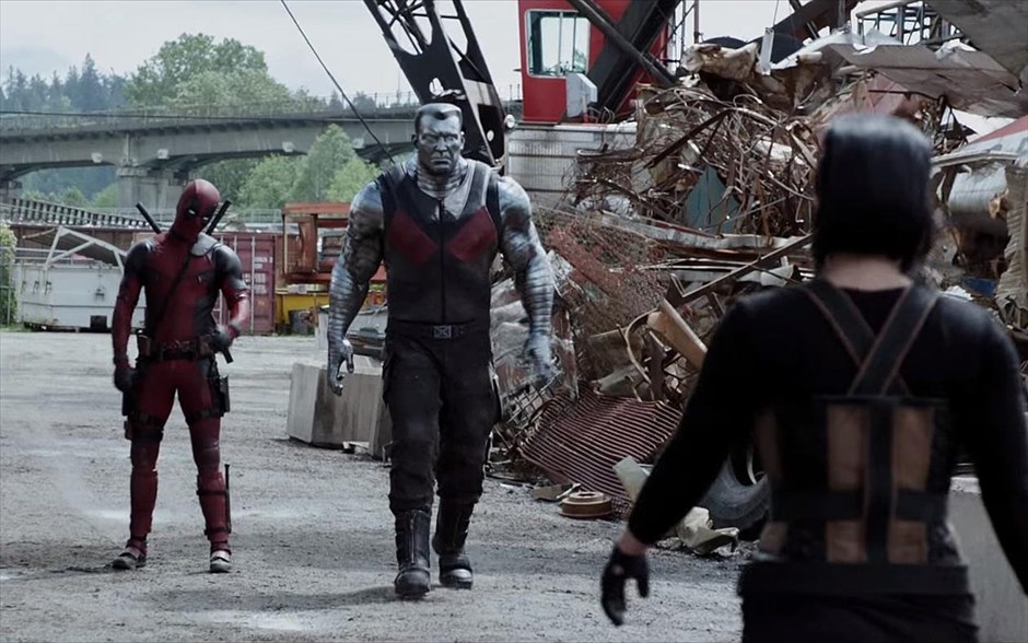 «Deadpool». Ασεβής, αθυρόστομος, φλύαρος, εξυπνάκιας και μοναδικός στο σύμπαν των κόμικς της Marvel, αφού απέχει πολύ από τους υπόλοιπους έντιμους και ευσυνείδητους ήρωες της, ο πιο αντισυμβατικός σούπερ ήρωας όλων των εποχών,&nbsp;«Deadpool», ζωντανεύει μέσα από την ταινία δράσης του Τιμ Μίλερ.