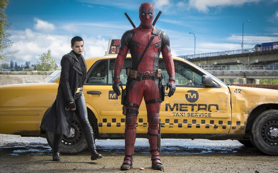 «Deadpool». Ασεβής, αθυρόστομος, φλύαρος, εξυπνάκιας και μοναδικός στο σύμπαν των κόμικς της Marvel, αφού απέχει πολύ από τους υπόλοιπους έντιμους και ευσυνείδητους ήρωες της, ο πιο αντισυμβατικός σούπερ ήρωας όλων των εποχών,&nbsp;«Deadpool», ζωντανεύει μέσα από την ταινία δράσης του Τιμ Μίλερ.
