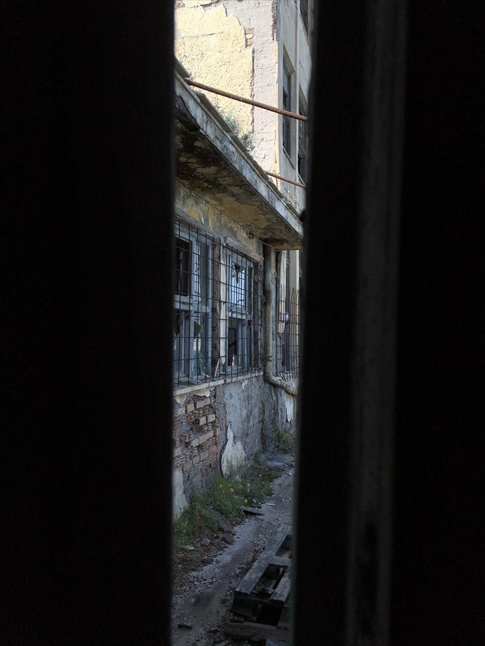 Χαρτοποιία Αιγίου: Εργοστάσιο φάντασμα. 