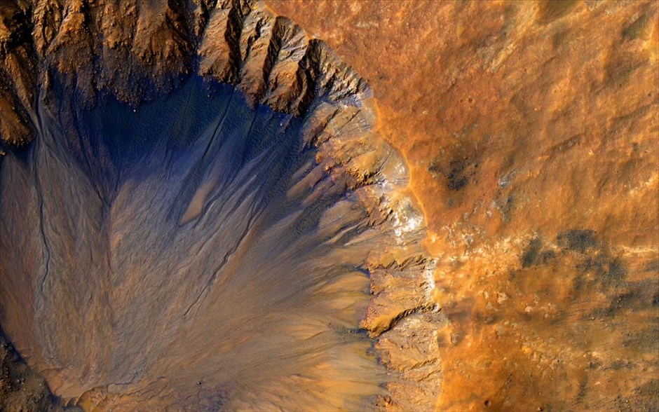 Mars Reconnaissance Orbiter: 10 χρόνια σε τροχιά γύρω από τον Άρη. Μετεωρικός κρατήρας.