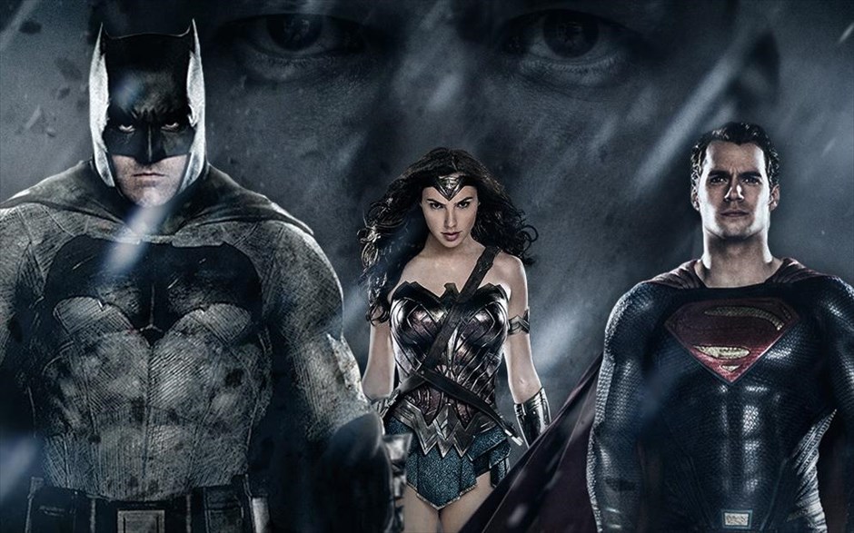 «Batman v Superman: Η αυγή της δικαιοσύνης» (3D). «Batman v Superman: Η αυγή της δικαιοσύνης» (3D):  Στην τρισδιάστατη ταινία δράσης, ο πανίσχυρος τιμωρός του Γκόθαμ Σίτι, φοβούμενος ότι, αν αφήσει ανεξέλεγκτο τον - θεϊκών δυνάμεων - σύγχρονο σωτήρα της Μετρόπολις, οι συνέπειες θα είναι καταστροφικές, αποφασίζει να τον αντιμετωπίσει. Με τους δυο τους σε πόλεμο, μια νέα απειλή κάνει την εμφάνισή της, θέτοντας την ανθρωπότητα σε τεράστιο κίνδυνο.