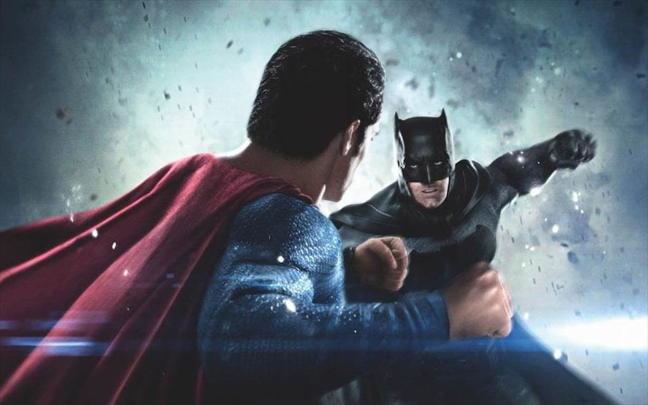 «Batman v Superman: Η αυγή της δικαιοσύνης» (3D). «Batman v Superman: Η αυγή της δικαιοσύνης» (3D):&nbsp; Στην τρισδιάστατη ταινία δράσης, ο πανίσχυρος τιμωρός του Γκόθαμ Σίτι, φοβούμενος ότι, αν αφήσει ανεξέλεγκτο τον - θεϊκών δυνάμεων - σύγχρονο σωτήρα της Μετρόπολις, οι συνέπειες θα είναι καταστροφικές, αποφασίζει να τον αντιμετωπίσει. Με τους δυο τους σε πόλεμο, μια νέα απειλή κάνει την εμφάνισή της, θέτοντας την ανθρωπότητα σε τεράστιο κίνδυνο.