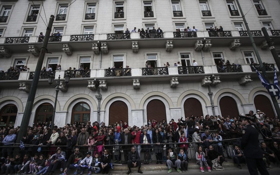 Στρατιωτική παρέλαση- εθνική επέτειος - 25η Μαρτίου. 