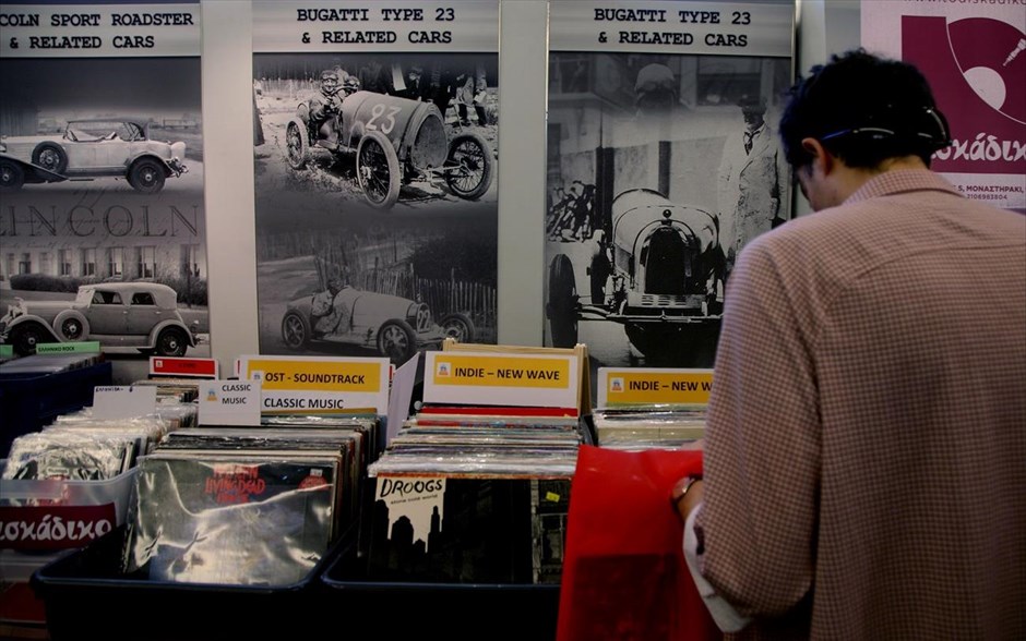 Vinyl is Back: Τα βινύλια επιστρέφουν. 