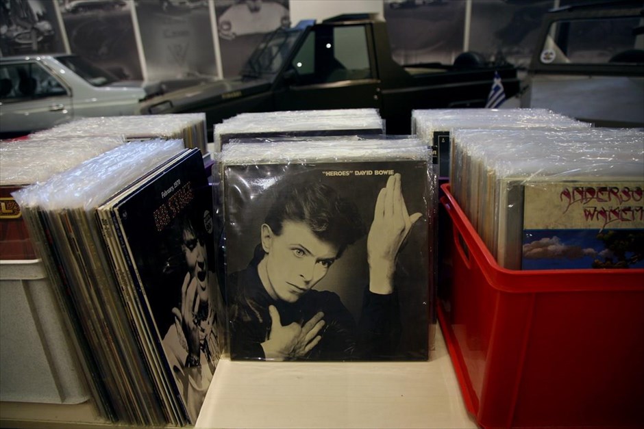 Vinyl is Back: Τα βινύλια επιστρέφουν. 