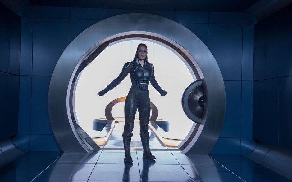 «X - Men: Απόκαλιψ». «X - Men: Απόκαλιψ»: Σε συνέχεια του «X - Men: Ημέρες ενός ξεχασμένου μέλλοντος», η εντυπωσιακή αυτή τρισδιάστατη περιπέτεια φαντασίας φέρει και πάλι τη σκηνοθετική υπογραφή του Μπράιαν Σίνγκερ. Η ταινία μάς αποκαλύπτει τον Απόκαλιψ, τον πρώτο και ισχυρότερο μεταλλαγμένο από το σύμπαν των X - Men της Marvel, ο οποίος έχει συγκεντρώσει τις δυνάμεις πολλών άλλων μεταλλαγμένων, καταλήγοντας αθάνατος και ανίκητος. Ξυπνώντας μετά από χιλιάδες χρόνια, απογοητεύεται από τον κόσμο που βρίσκει και σχηματίζει μια παντοδύναμη ομάδα, για να «καθαρίσει» την ανθρωπότητα και να δημιουργήσει έναν νέο κόσμο, στον οποίο θα κυριαρχεί.