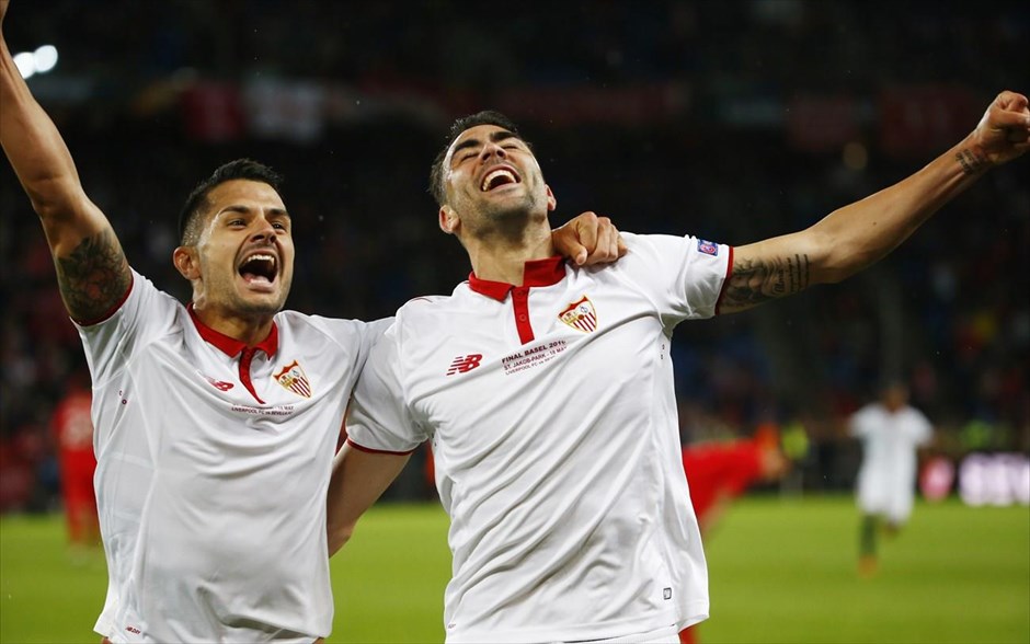 Σεβίλλη - Europa League. Παίκτες της Σεβίλλης πανηγυρίζουν.