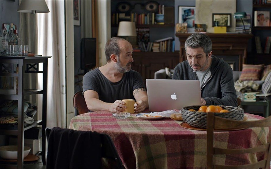 «Τρούμαν». «Τρούμαν»: Βραβευμένη με πέντε Goya, η ισπανική κομεντί του Σεσκ Γκάι αποτελεί ένα χιουμοριστικό και, ταυτόχρονα, ειλικρινές πορτραίτο του θάρρους και της αποδοχής του θανάτου.&nbsp;