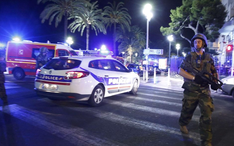 Επίθεση στη Νίκαια - Γαλλία - Στρατός - Αστυνομία. 