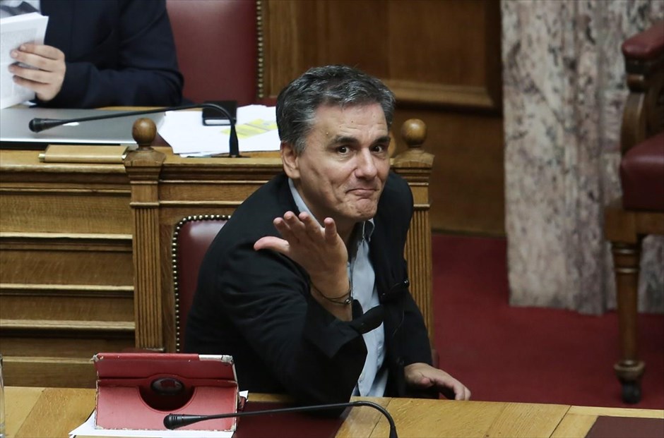 Στιγμιότυπο από τη συζήτηση για την κύρωση της σύμβασης του Ελληνικού. Ο υπουργός Οικονομικών Ευκλείδης Τσακαλώτος σε στιγμιότυπο από τη&nbsp;συζήτηση για την κύρωση της σύμβασης του Ελληνικού, στην Ολομέλεια της Βουλής.&nbsp;