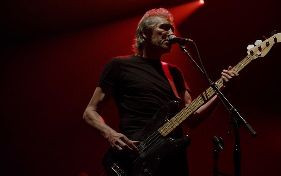 «Roger Waters the Wall». «Roger Waters the Wall»: Ο Ρότζερ Γουότερς, ιδρυτής και κεντρικός στιχουργός των Pink Floyd, σε συνεργασία με τον Σον Έβανς, συνδυάζει τις επικές και προσωπικές στιγμές της μπάντας με τις τεχνολογικές εξελίξεις στην κινηματογράφηση σήμερα. Βασισμένο στο μοναδικό concept album, «Roger Waters: The Wall», το μουσικό αυτό φιλμ είναι μια δυνατή συναυλιακή εμπειρία και μία συνταρακτική αντιπολεμική ταινία για τις επιπτώσεις του πολέμου στον κόσμο, αλλά και στον ίδιο τον δημιουργό της.