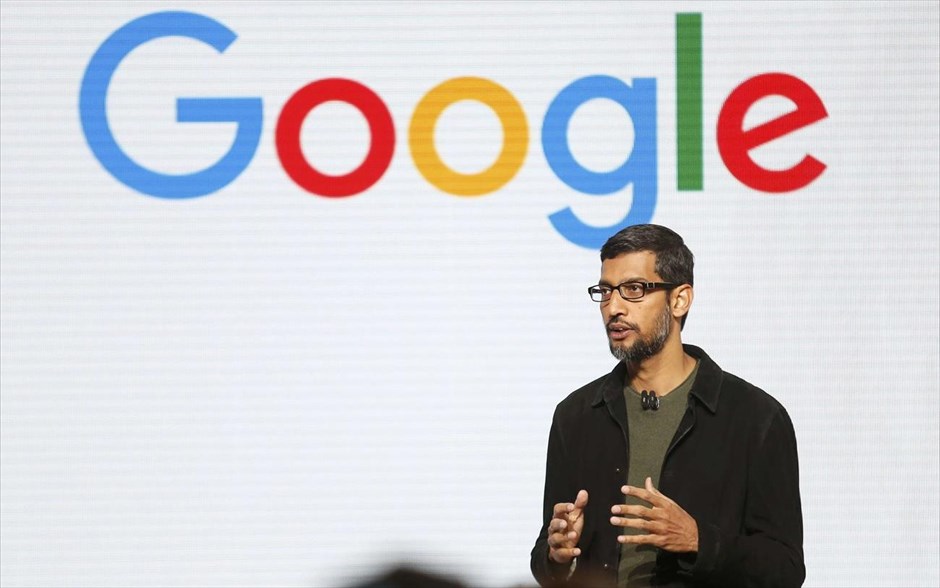 H Google κάνει άνοιγμα στο hardware με νέα smartphones και «έξυπνα» ηχεία. O CEO της Google, Sundar Pichai.