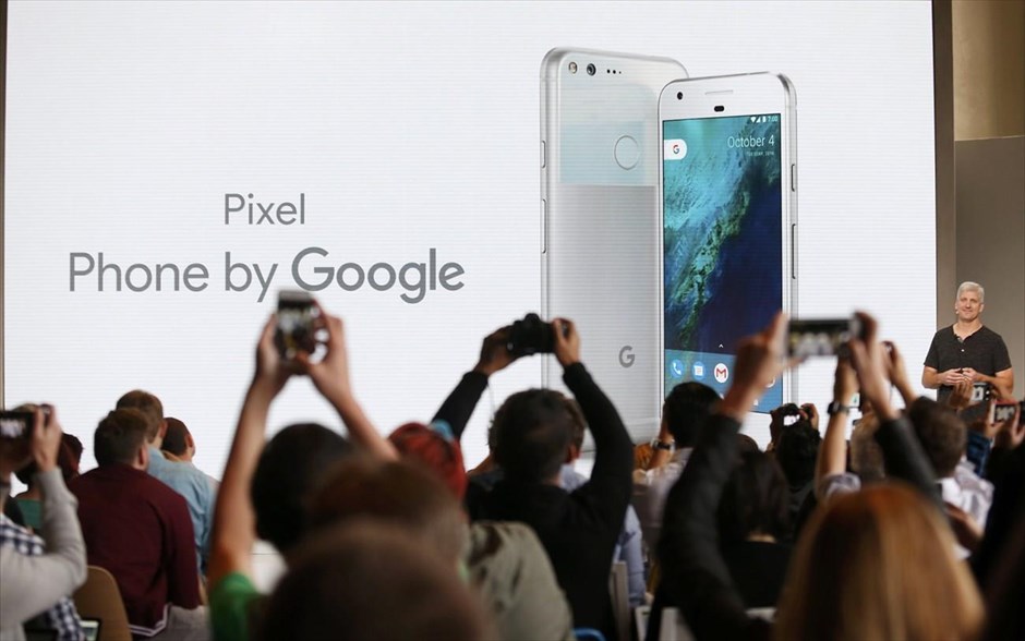 H Google κάνει άνοιγμα στο hardware με νέα smartphones και «έξυπνα» ηχεία. 