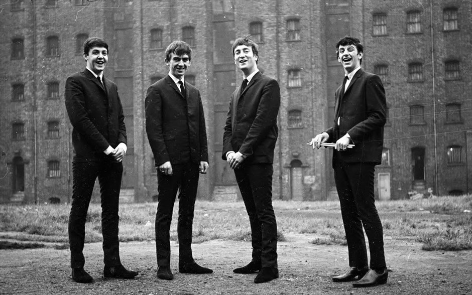 «The Beatles: Eight days a week - The touring years». «The Beatles: Eight days a week - The touring years»: Με μια συλλογή από σπάνιο αρχειακό υλικό, το ντοκιμαντέρ του - βραβευμένου με Όσκαρ - Ρον Χάουαρντ εξερευνά την ιστορία των Beatles, μέσα από τις συναυλίες τους, από τα πρώτα χρόνια τους στα μικρά κλαμπ του Λίβερπουλ, μέχρι τις παγκόσμιες τουρνέ σε γεμάτα στάδια σε όλον τον κόσμο. Η ταινία παρουσιάζει και καινούριες συνεντεύξεις με τον Πολ ΜακΚάρτνεϊ, τον Ρίνγκο Σταρ και άλλους, για να απεικονίσει την τρέλα της απίστευτης ανόδου του συγκροτήματος, καθώς και το μεγάλο βάρος που αυτή σήμαινε για τα τέσσερα μέλη του.