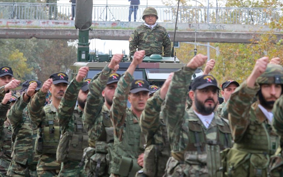 Στρατιωτική παρέλαση στη Θεσσαλονίκη - 28η Οκτωβρίου. 