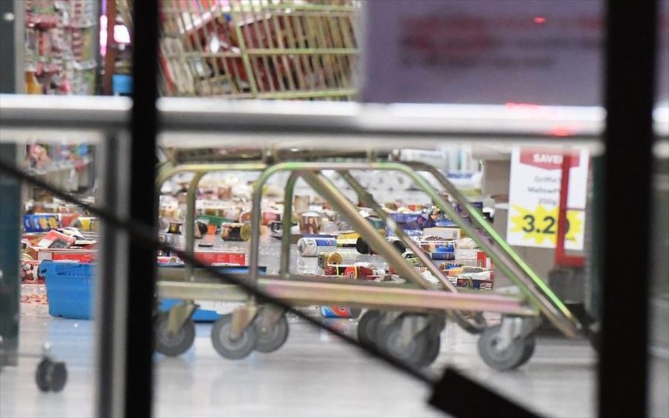 Σεισμός στη Νέα Ζηλανδία. Εικόνα από σούπερ μάρκετ στην πρωτεύουσα της Νέας Ζηλανδίας