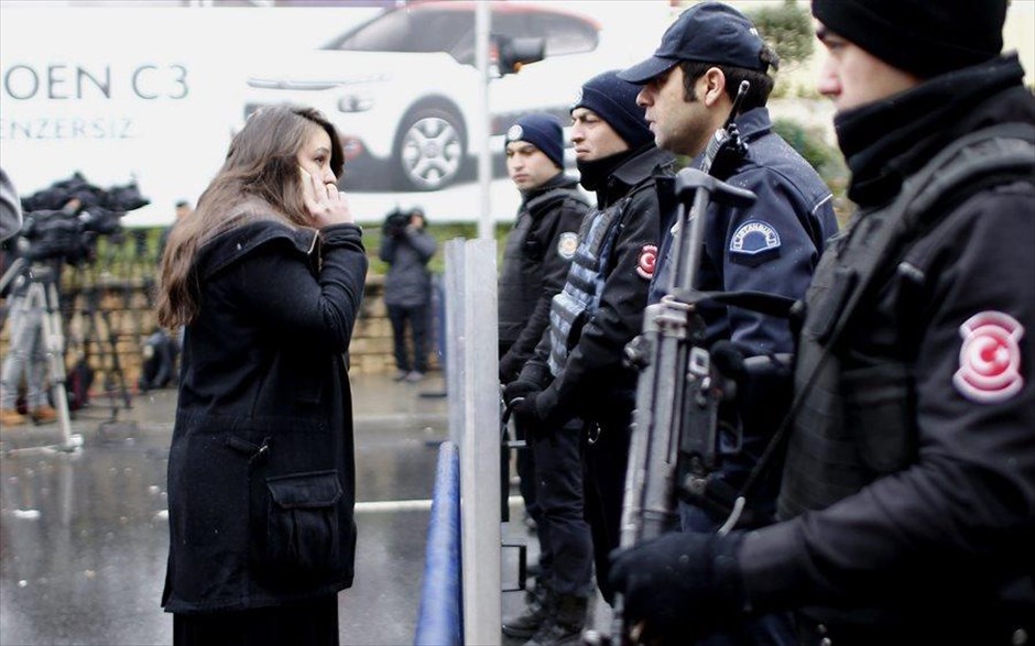 Κωνσταντινούπολη - επίθεση σε νυχτερινό κέντρο. 