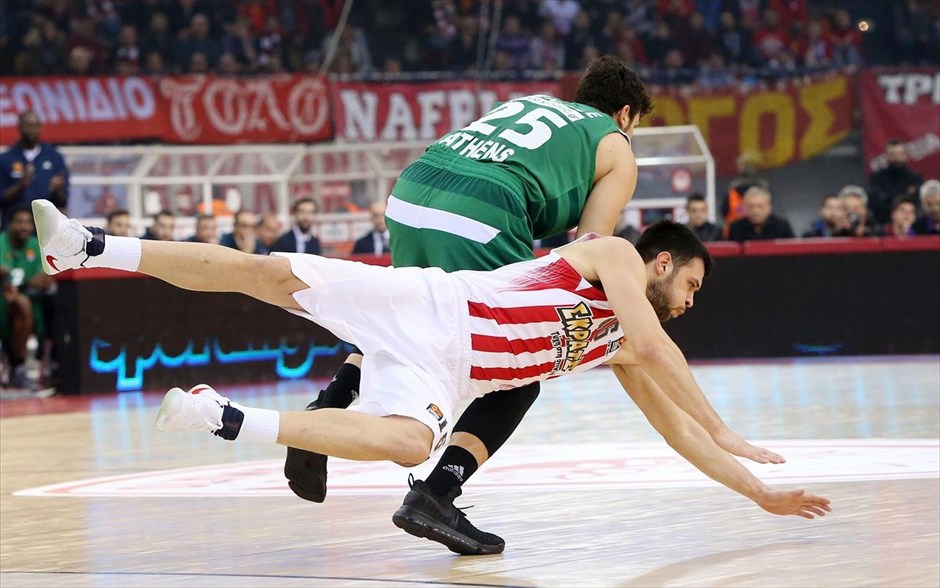 Ευρωλίγκα - Euroleague - Ολυμπιακός - Παναθηναϊκός. 