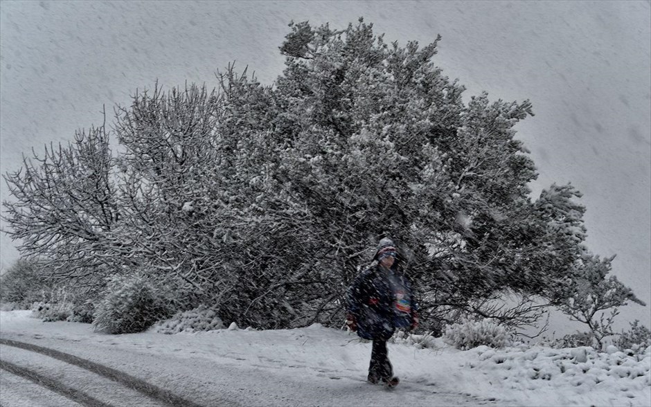 Καιρός - Χιόνι - Κρύο - Κόρινθος . Αρχαία Κόρινθος
