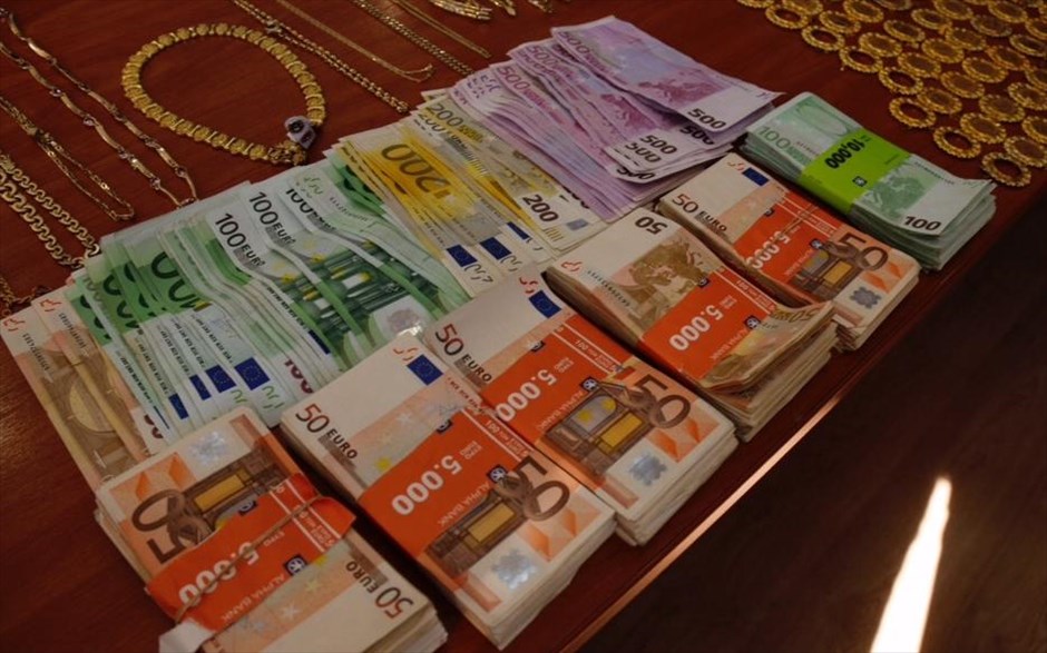 Φωτογραφίες και βίντεο των κλοπιμαίων της «μαφίας των Ρομά» 3. 