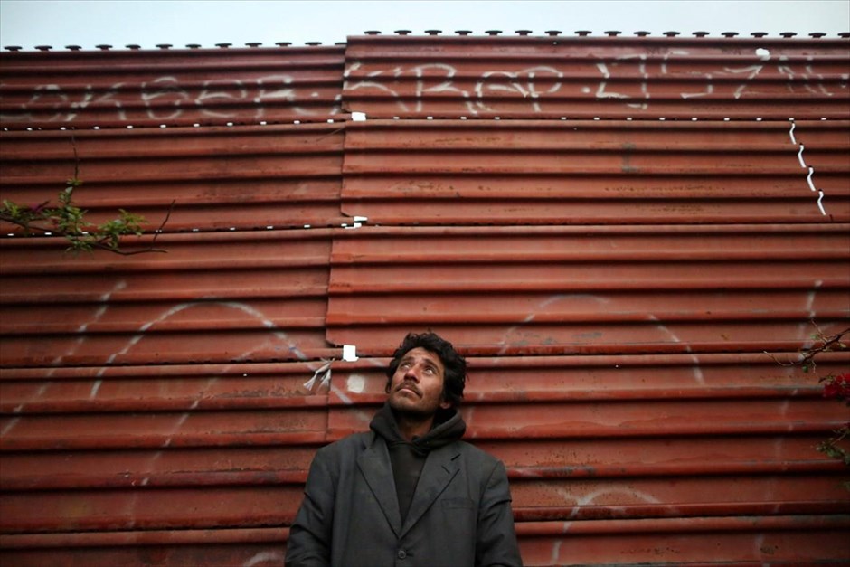 Μεξικό: Στη σκιά του φράχτη. Ο 36χρονος Χοακίν από τη Γουτεμάλα.