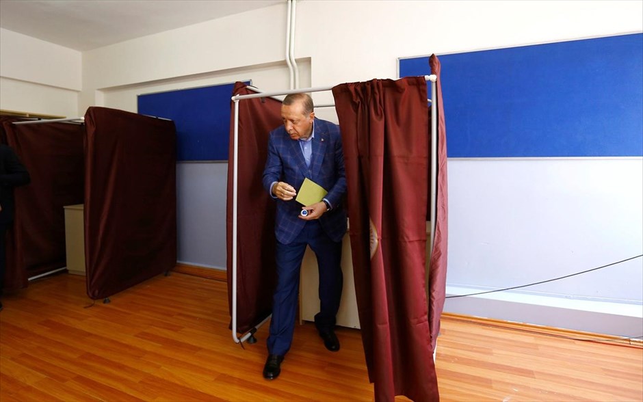 Ερντογάν - Δημοψήφισμα. 