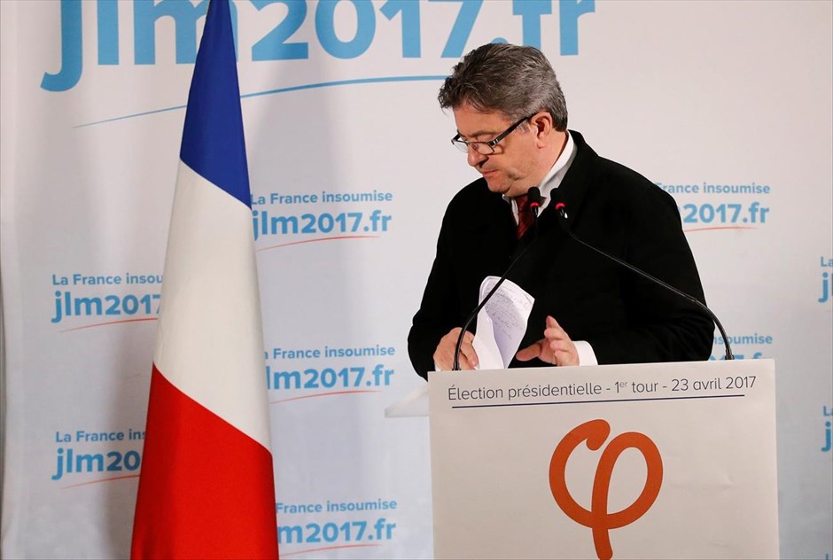 Γαλλία - εκλογές - αποτελέσματα - Μελανσόν. Το αποτέλεσμα δεν ήταν αυτό που περιμέναμε, τόνισε ο υποψήφιος πρόεδρος της Γαλλίας με τη σημαία της ριζοσπαστικής Αριστεράς Ζαν-Λουκ Μελανσόν.