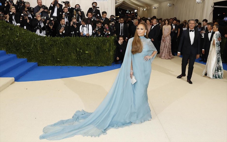 Met Gala 2017. H Τζένιφερ Λόπεζ