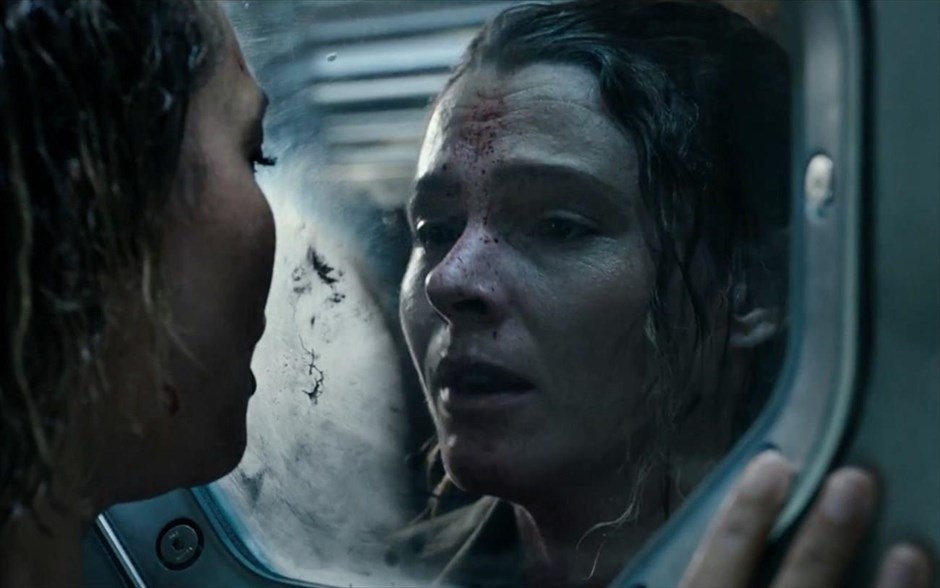 «Alien: Covenant (Προμηθέας 2)». «Alien: Covenant (Προμηθέας 2)»: Το δεύτερο μέρος της prequel τριλογίας που ξεκίνησε με την ταινία «Προμηθέας», φέρει την υπογραφή του Ρίντλεϊ Σκοτ, ο οποίος μας ξεναγεί και πάλι στο σύμπαν που ο ίδιος δημιούργησε το 1977 με το «Alien», ένα από τα σημαντικότερα έργα επιστημονικής φαντασίας στην ιστορία του κινηματογράφου.