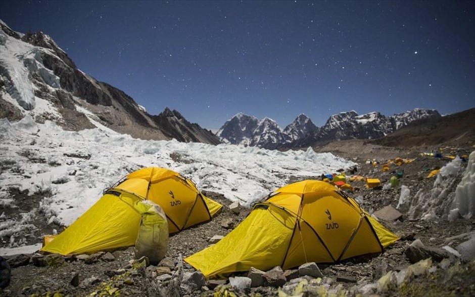 Hungarian Everest Expedition- ανάβαση στο Έβερεστ. 