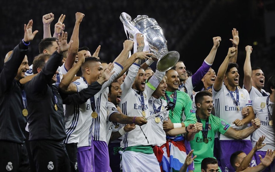 Τελικός UEFA Τσάμπιονς Λιγκ: Γιουβέντους – Ρεάλ Μαδρίτης. Η Ρεάλ πανηγύρισε με τον πλέον εμφατικό τρόπο το 12ο τρόπαιο στην Ιστορία της σε 15 τελικούς και παραμένει μακράν η πολυνίκης της διοργάνωσης.