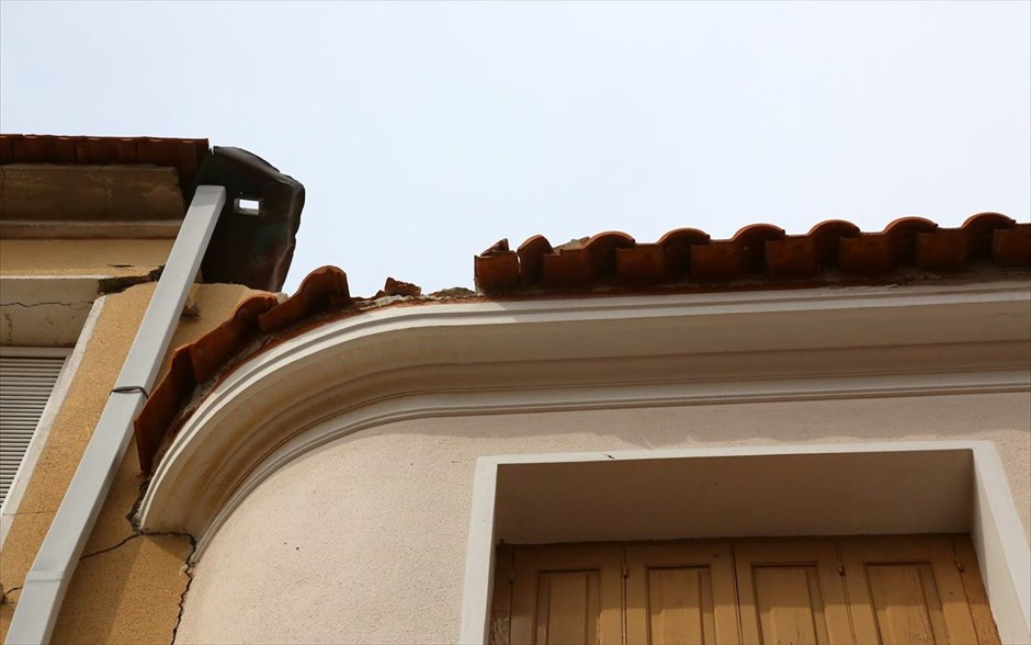 Ζημιές στη νότια Λέσβο από τα 6,1 Ρίχτερ. Πλωμάρι