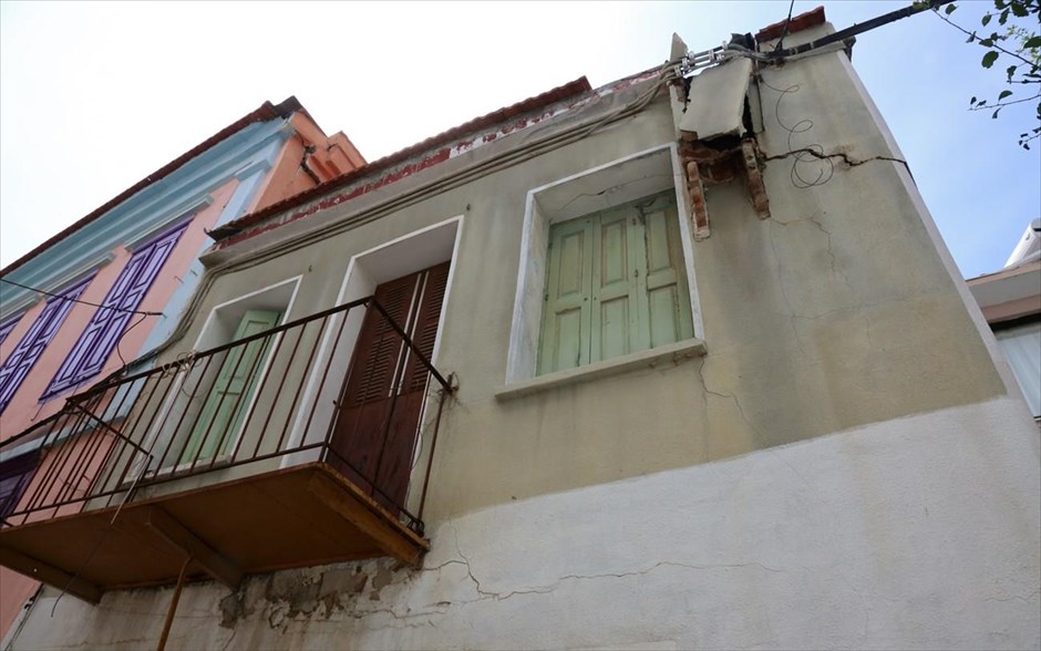 Ζημιές στη νότια Λέσβο από τα 6,1 Ρίχτερ. Πλωμάρι