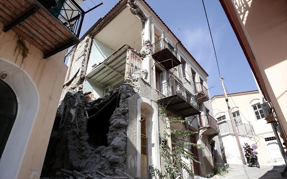 Ζημιές στη νότια Λέσβο από τον ισχυρό σεισμό. Πλωμάρι