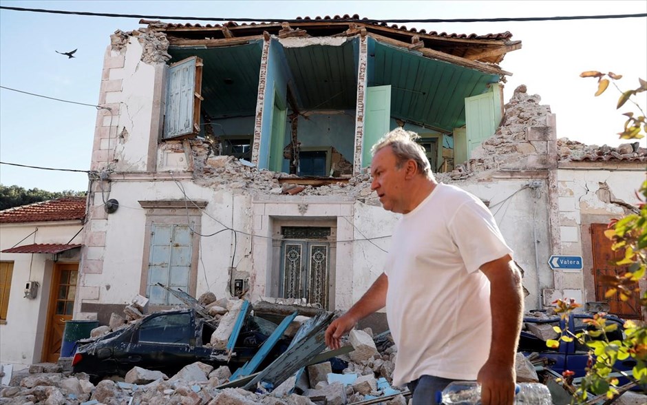 Ζημιές στη νότια Λέσβο από τον ισχυρό σεισμό. Καταστροφές στο χωριό Βρίσα