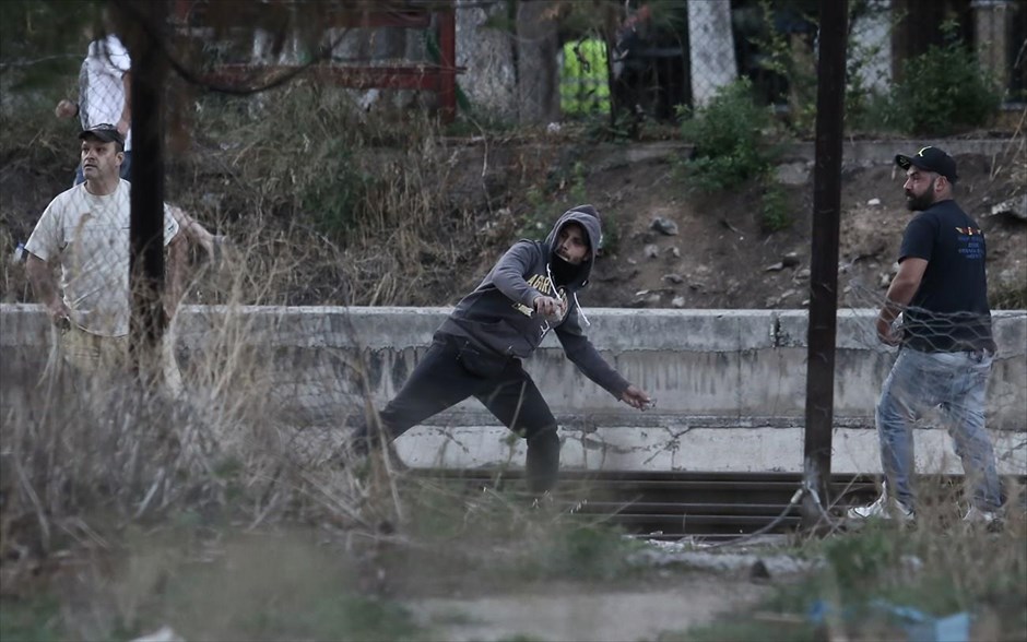 Επεισόδια στο Μενίδι. 