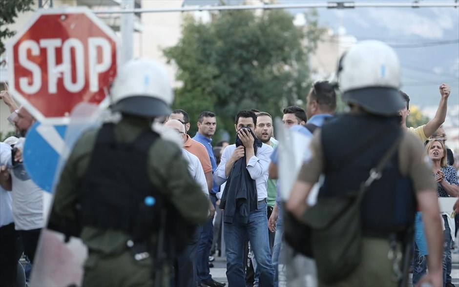 Επεισόδια στο Μενίδι. 