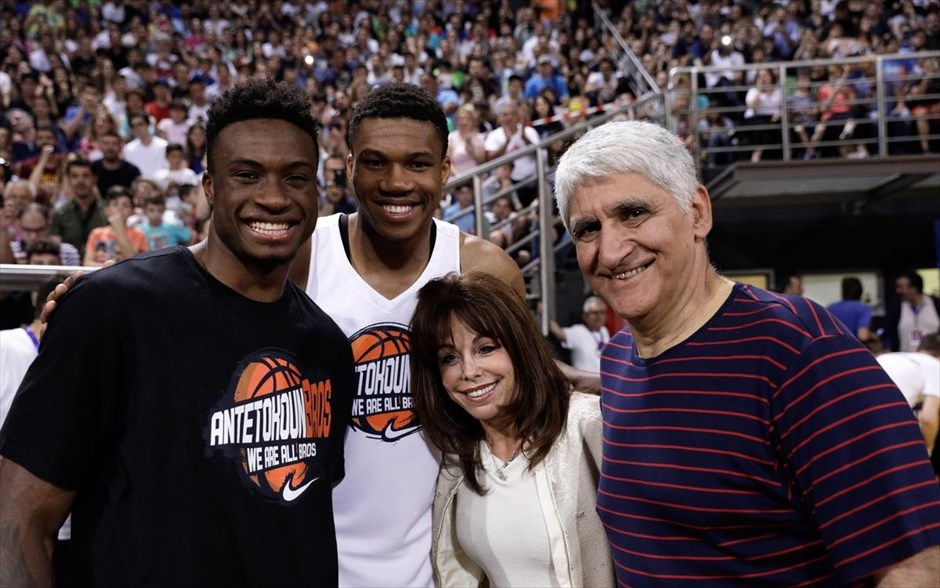 Antetokounbros . 