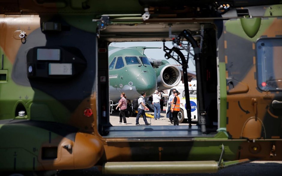 Paris Air Show  . 