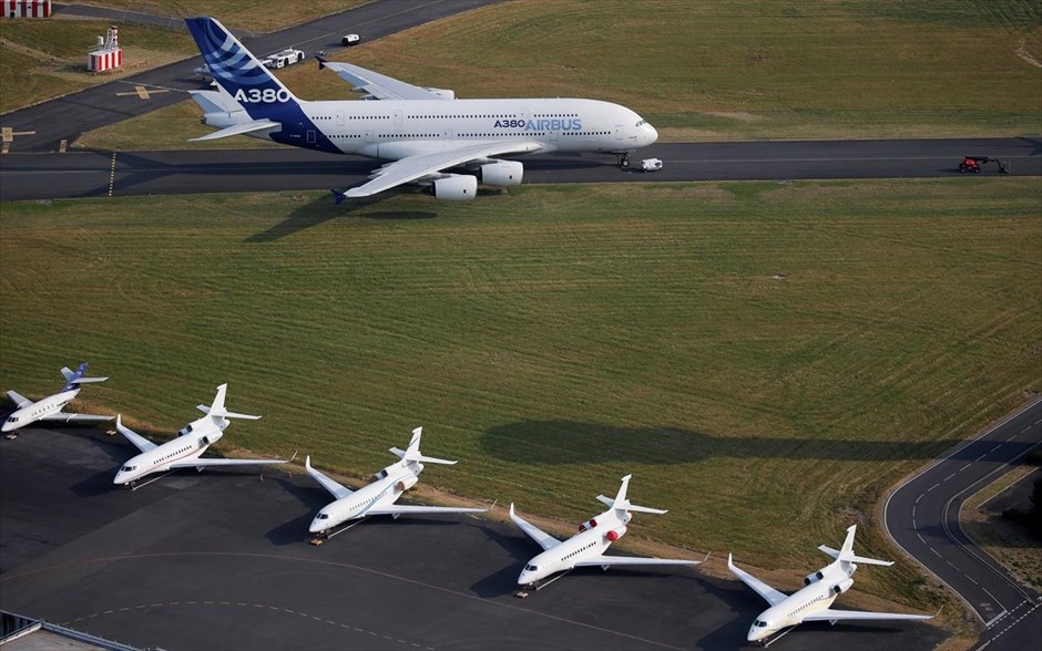 Paris Air Show  . 