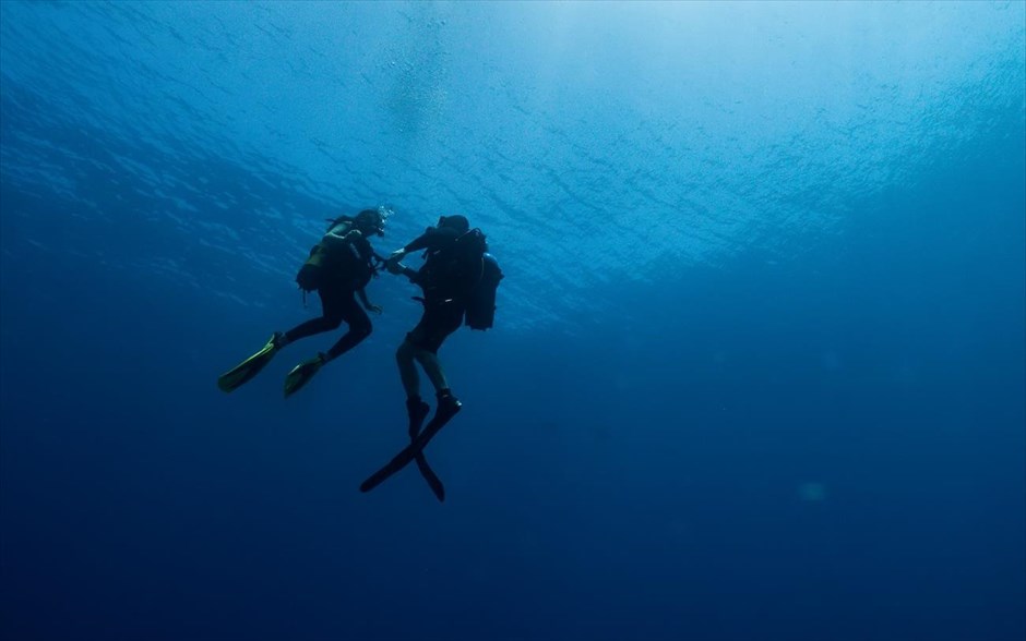 Καταδύσεις στις Κυκλάδες. Στιγμιότυπο από κατάδυση στον βυθό των Κυκλάδων.